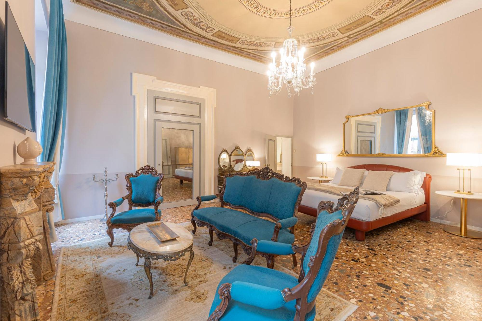 Corte Realdi - Palazzo Camozzini Verona Luaran gambar